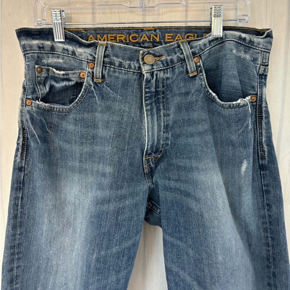 American Eagle Mens 31/30 Relaxed Straight Leg Jeans Medium Wash Blue De… - Picture 2 of 16